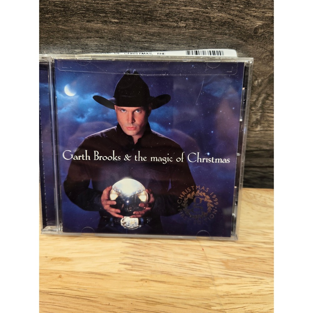 Garth Brooks & the Magic of Christmas CD 1999 First Edition Holiday Country